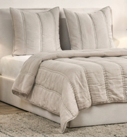 Rowen Quilt Collection
